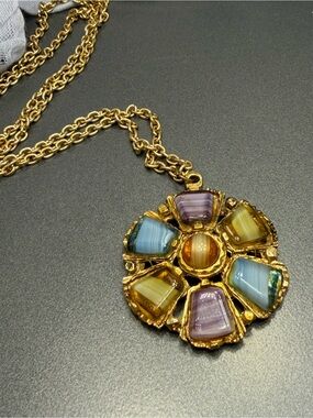 Vintage Celtic Stone Pendant Gold tone #18cel